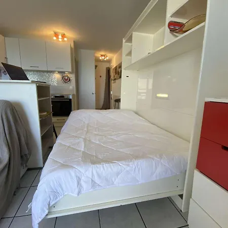 Studio Biarritz, 1 Piece, 2 Personnes - Fr-1-248-110 Apartman *
