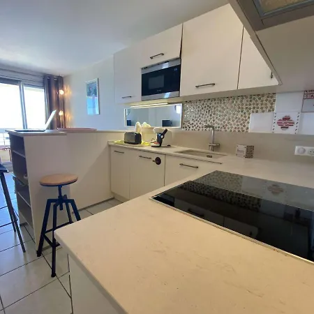 Studio Biarritz, 1 Piece, 2 Personnes - Fr-1-248-110
