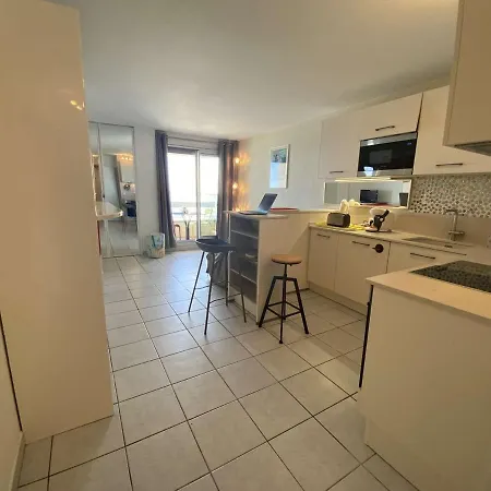 Studio Biarritz, 1 Piece, 2 Personnes - Fr-1-248-110 Біарріц